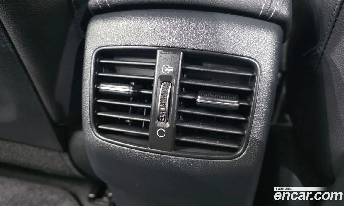 Kia Niro 2023 0.2 автомат (гидро), фото 34