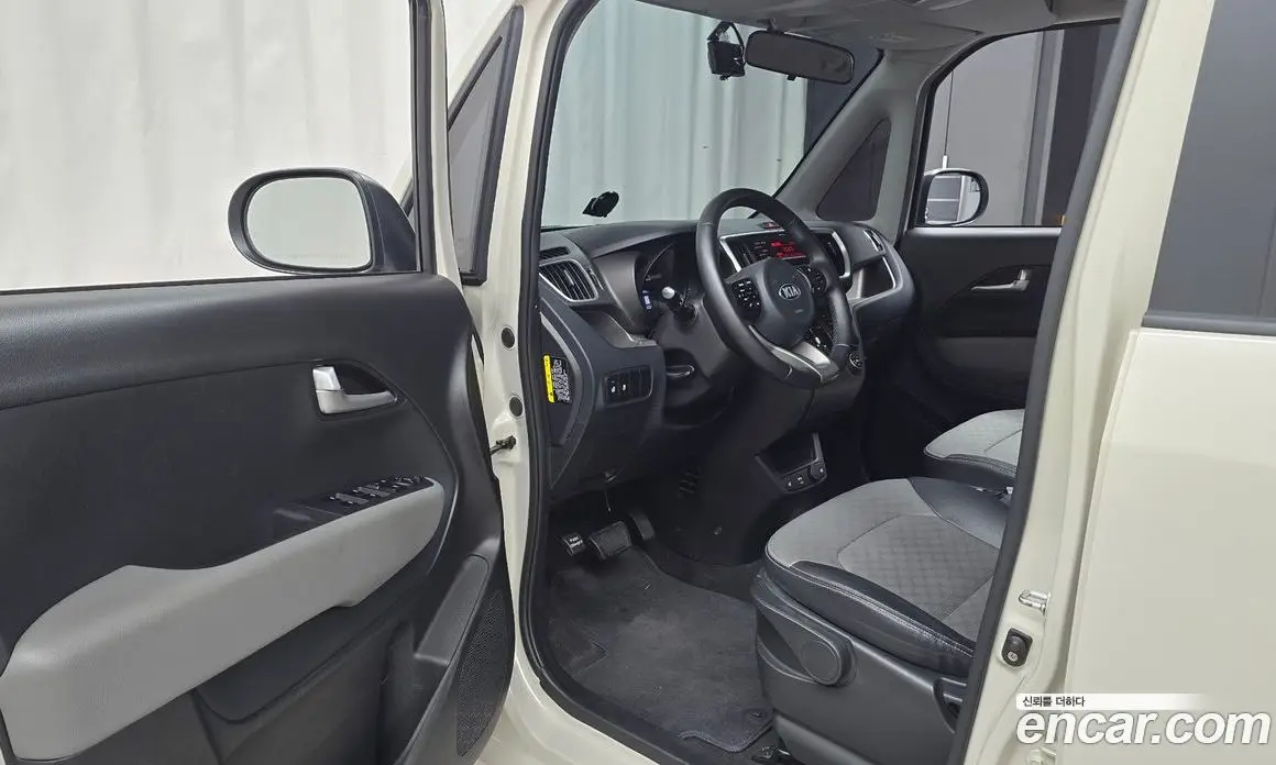 Kia Ray 2020 1.0 автомат (гидро), фото 10