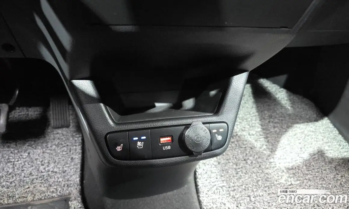 Kia Ray 2022 1.0 автомат (гидро), фото 17