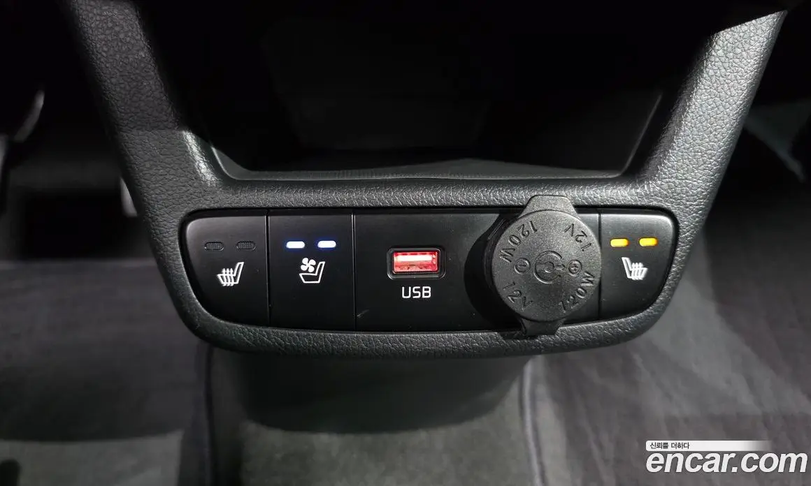 Kia Ray 2022 1.0 автомат (гидро), фото 15