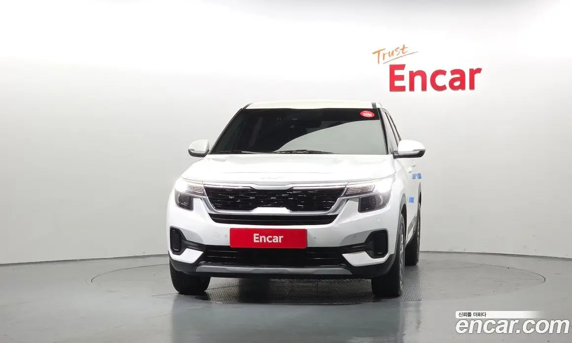 Kia Seltos 2021 1.6 автомат (гидро), фото 3