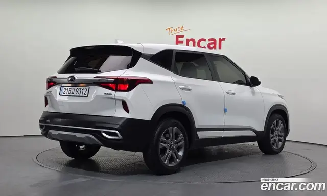 Kia Seltos 2021 1.6 автомат (гидро), миниатюра 2