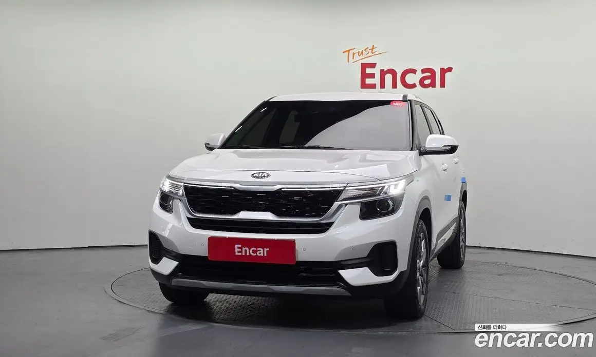Kia Seltos 2021 1.6 автомат (гидро), фото 3