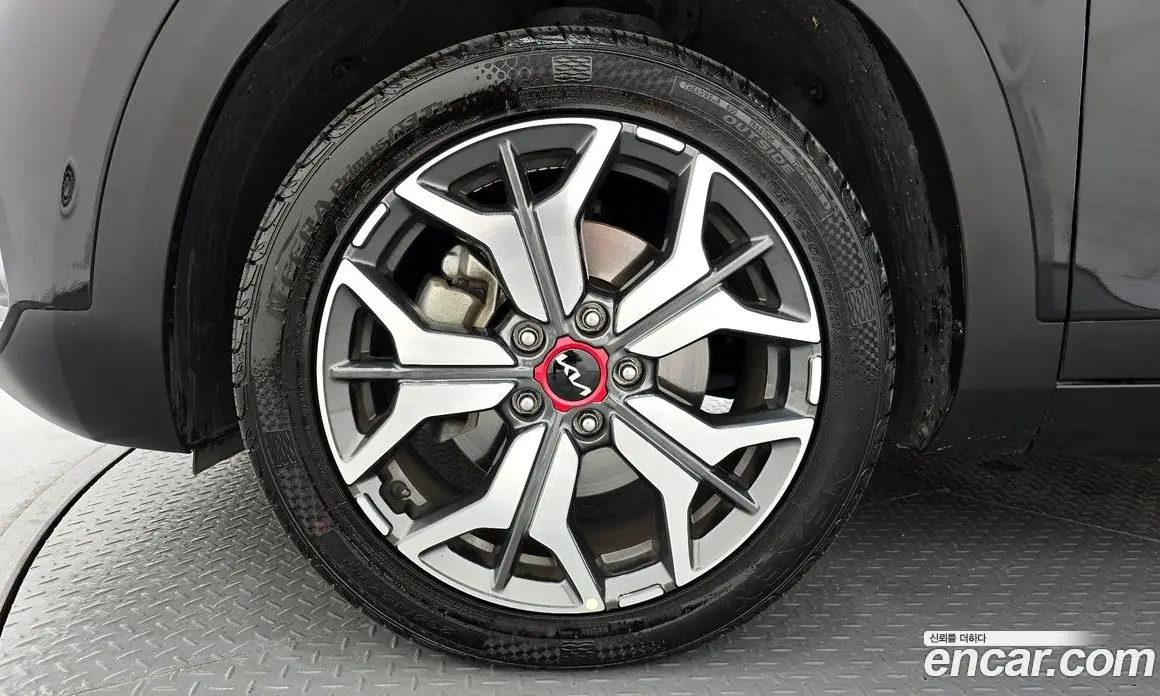 Kia Seltos 2021 1.6 автомат (гидро), фото 5