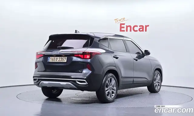 Kia Seltos 2022 1.6 автомат (гидро), миниатюра 2