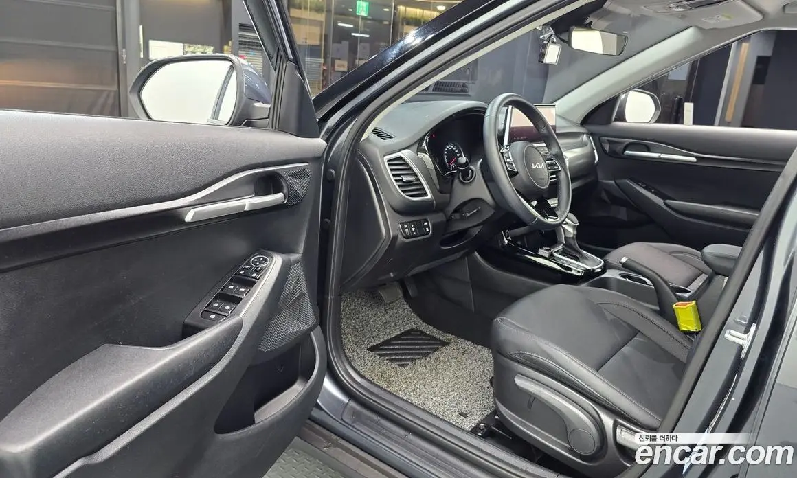 Kia Seltos 2022 1.6 автомат (гидро), фото 13