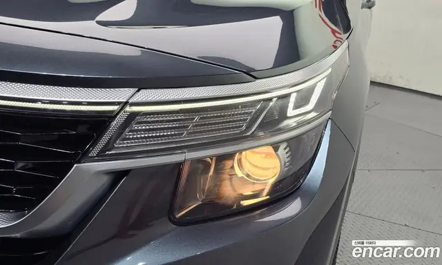 Kia Seltos 2022 1.6 автомат (гидро), миниатюра 8