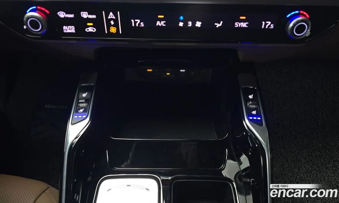 Kia Sorento 2023 2.5 автомат (гидро), фото 23