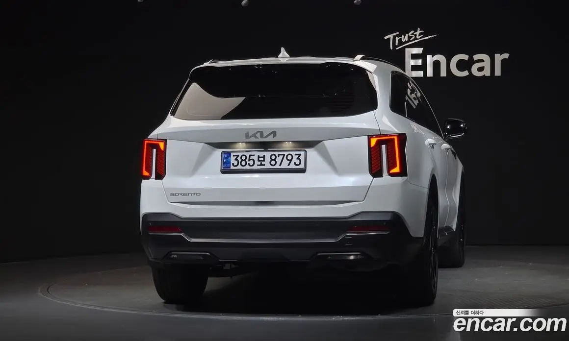 Kia Sorento 2023 2.5 автомат (гидро), фото 4