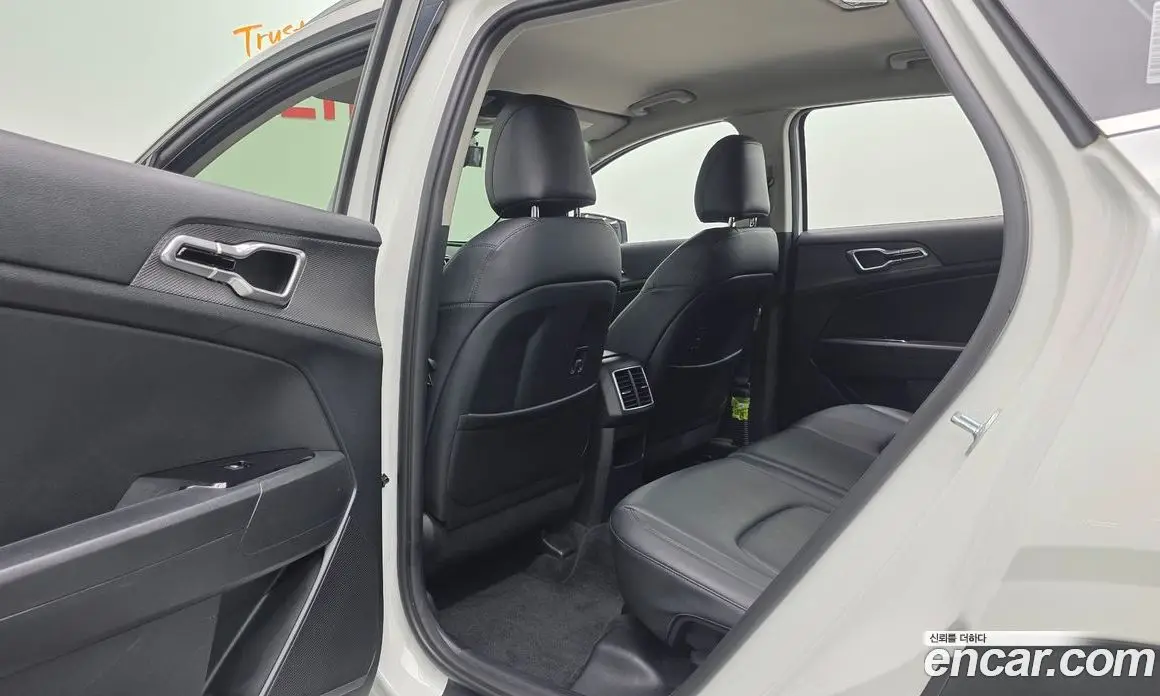 Kia Sportage 2021 1.6 автомат (гидро), фото 24