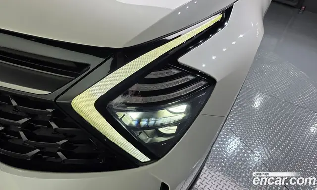 Kia Sportage 2022 1.6 автомат (гидро), миниатюра 8