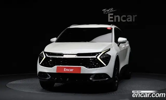Kia Sportage 2022 1.6 автомат (гидро), миниатюра 3