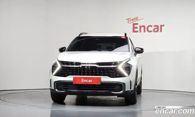 Kia Sportage 2023 1.6 автомат (гидро), миниатюра 3