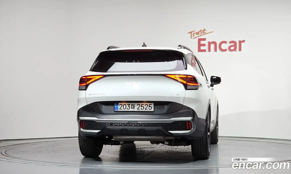 Kia Sportage 2023 1.6 автомат (гидро), фото 4