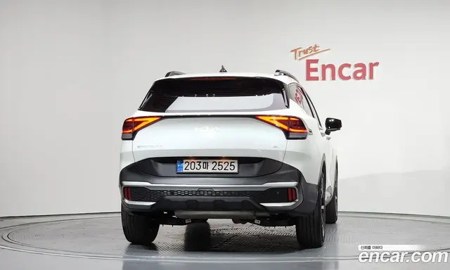 Kia Sportage 2023 1.6 автомат (гидро), миниатюра 4