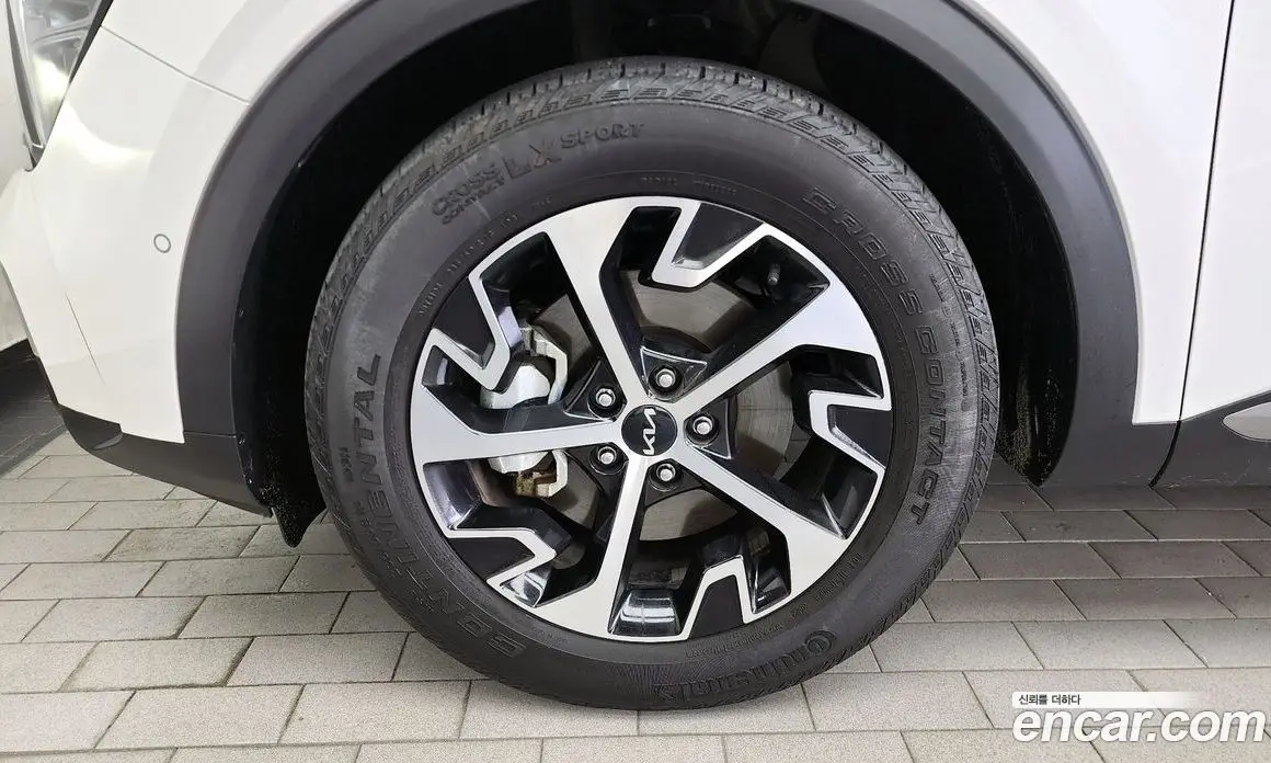Kia Sportage 2023 1.6 автомат (гидро), фото 5