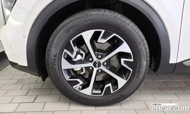 Kia Sportage 2023 1.6 автомат (гидро), миниатюра 5