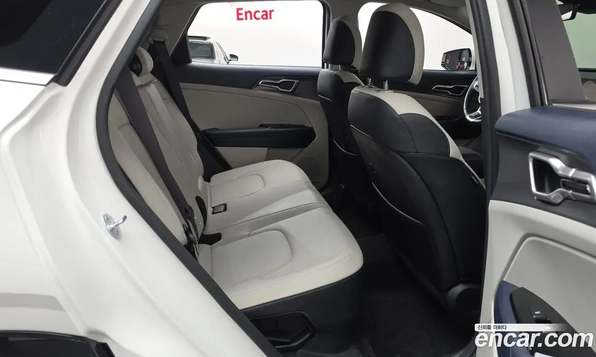 Kia Sportage 2024 1.6 автомат (гидро), фото 17