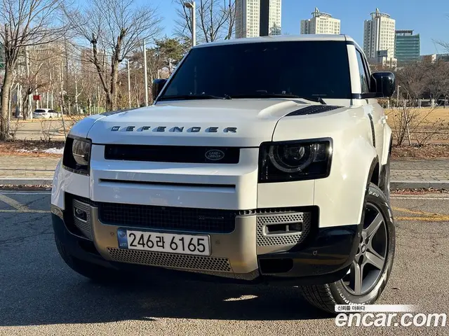 Land Rover Defender, 2021, 47 000 км
