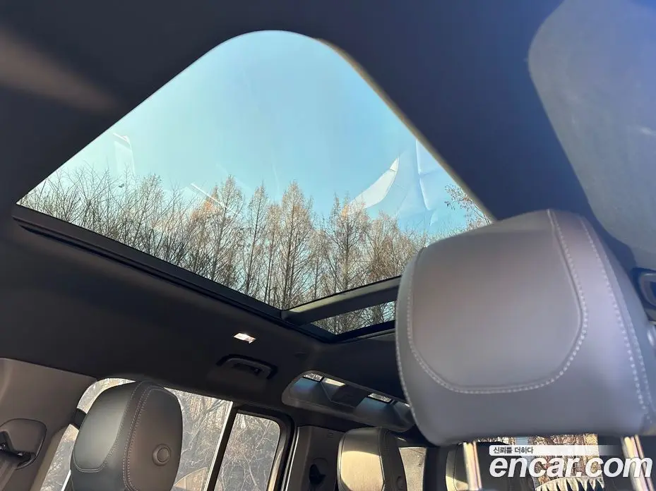 Land Rover Defender 2021 2.0 автомат (гидро), фото 14