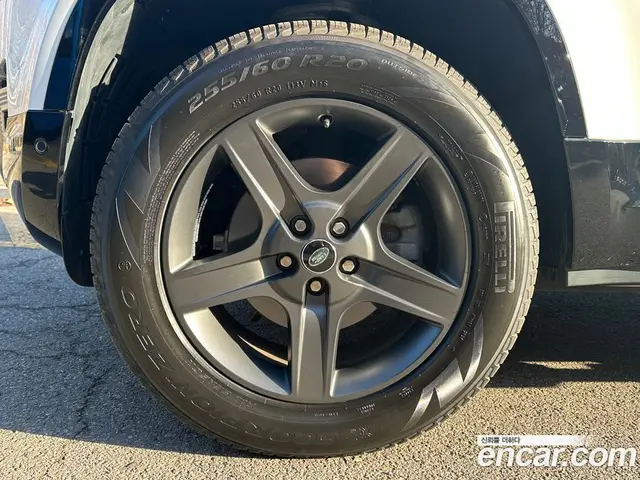 Land Rover Defender 2021 2.0 автомат (гидро), миниатюра 3