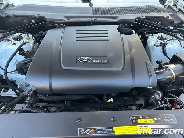 Land Rover Defender 2021 2.0 автомат (гидро), миниатюра 4