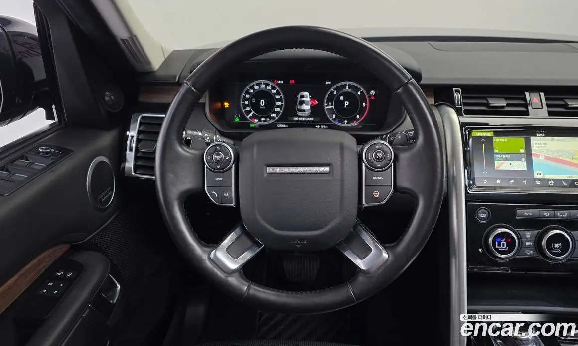 Land Rover Discovery 2018 3.0 автомат (гидро), фото 13