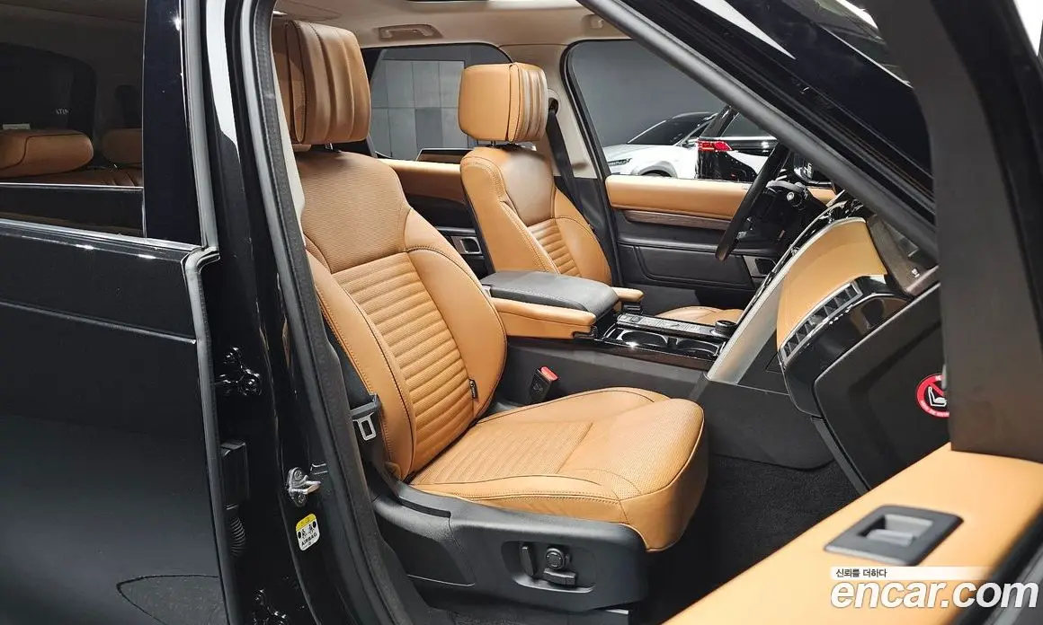 Land Rover Discovery 2020 3.0 автомат (гидро), фото 16