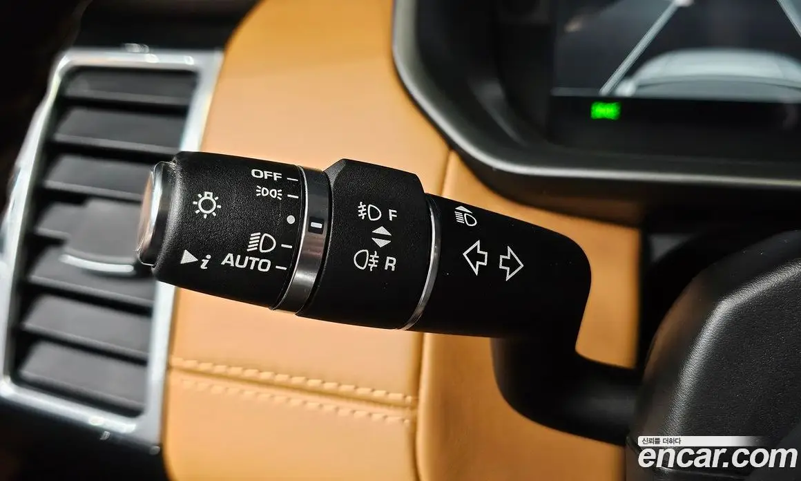 Land Rover Discovery 2020 3.0 автомат (гидро), фото 33