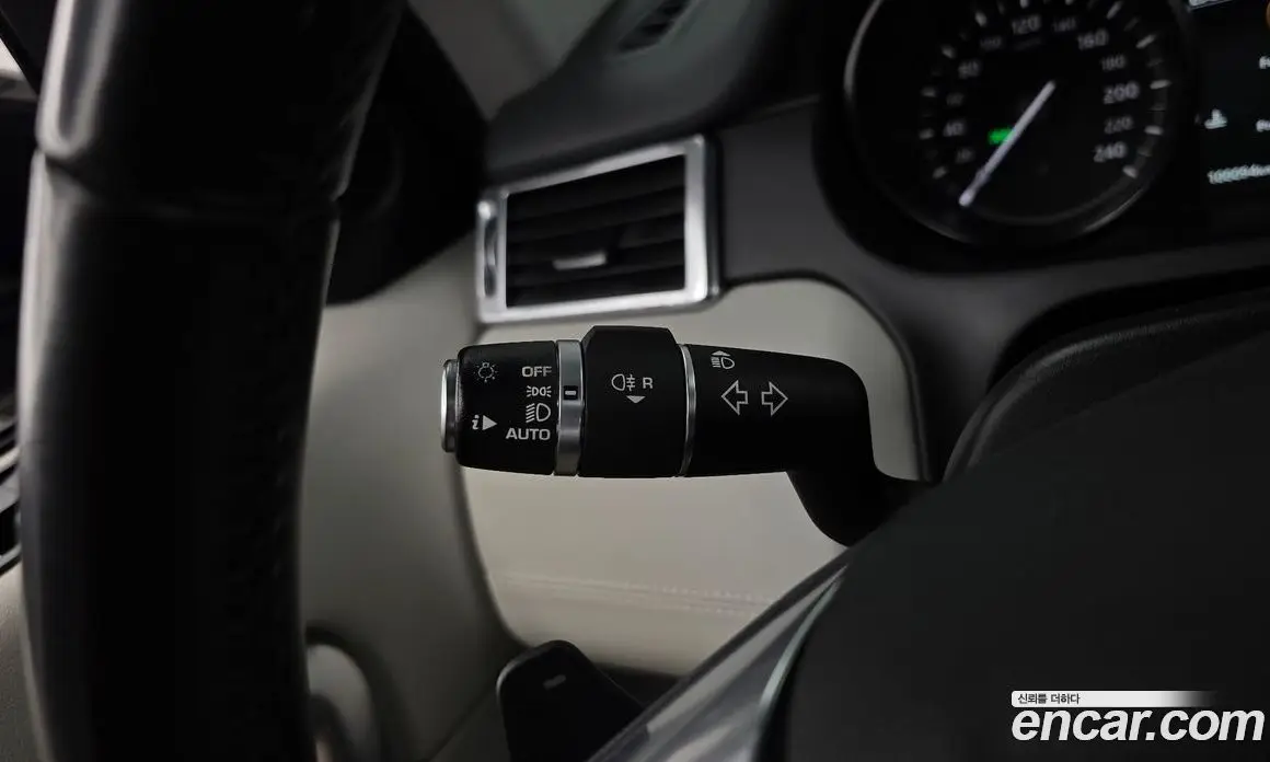 Land Rover Discovery Sport 2018 2.0 автомат (гидро), фото 29