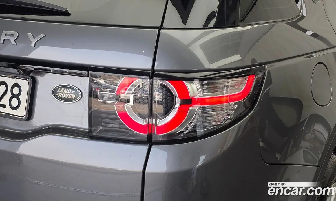 Land Rover Discovery Sport 2018 2.0 автомат (гидро), фото 9
