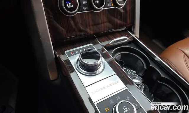 Land Rover Range Rover 2017 4.4 автомат (гидро), миниатюра 9