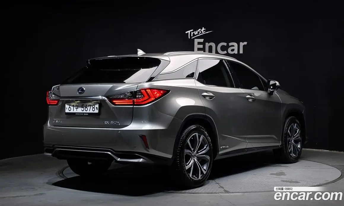 Lexus RX 2019 3.5 автомат (гидро), фото 2 Lexus RX 2019 3.5 автомат (гидро), фото 2