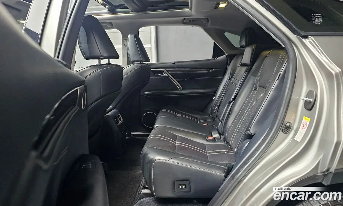 Lexus RX 2019 3.5 автомат (гидро), фото 18 Lexus RX 2019 3.5 автомат (гидро), фото 18