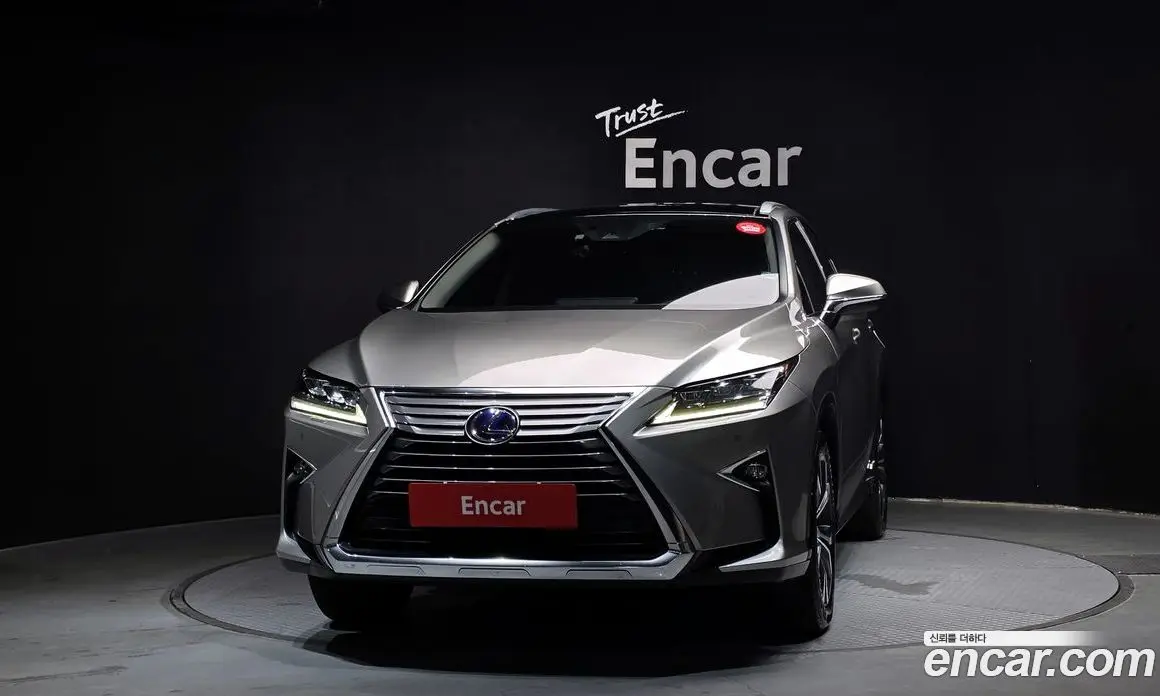 Lexus RX 2019 3.5 автомат (гидро), фото 3 Lexus RX 2019 3.5 автомат (гидро), фото 3
