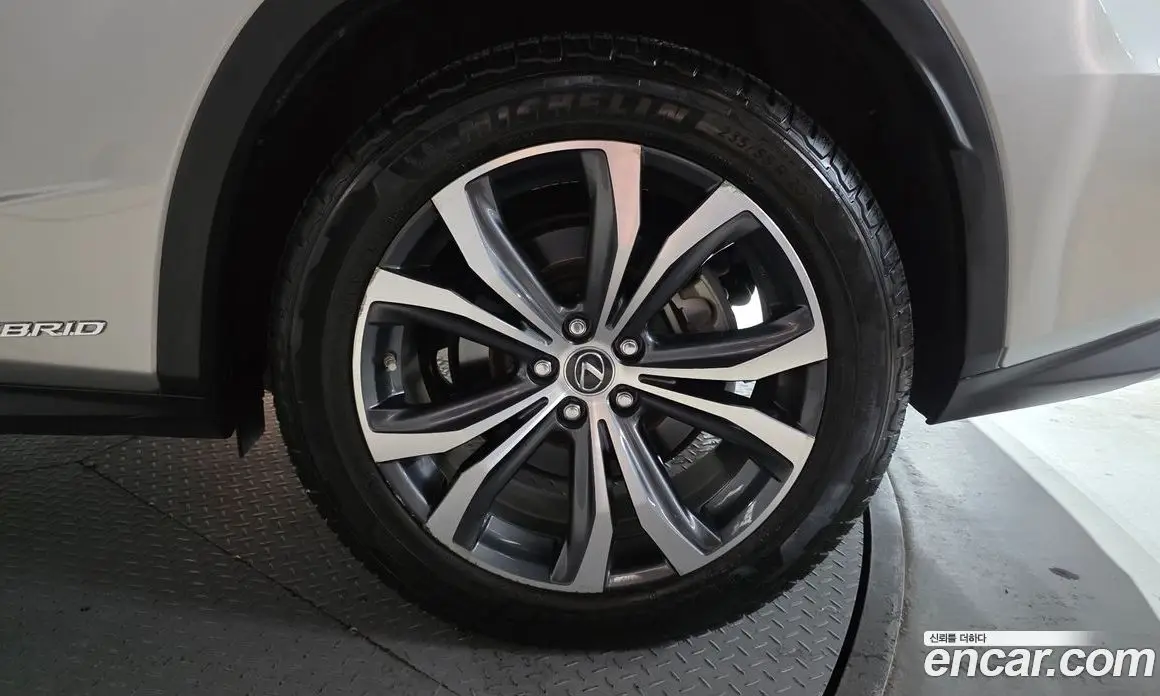 Lexus RX 2019 3.5 автомат (гидро), фото 7 Lexus RX 2019 3.5 автомат (гидро), фото 7