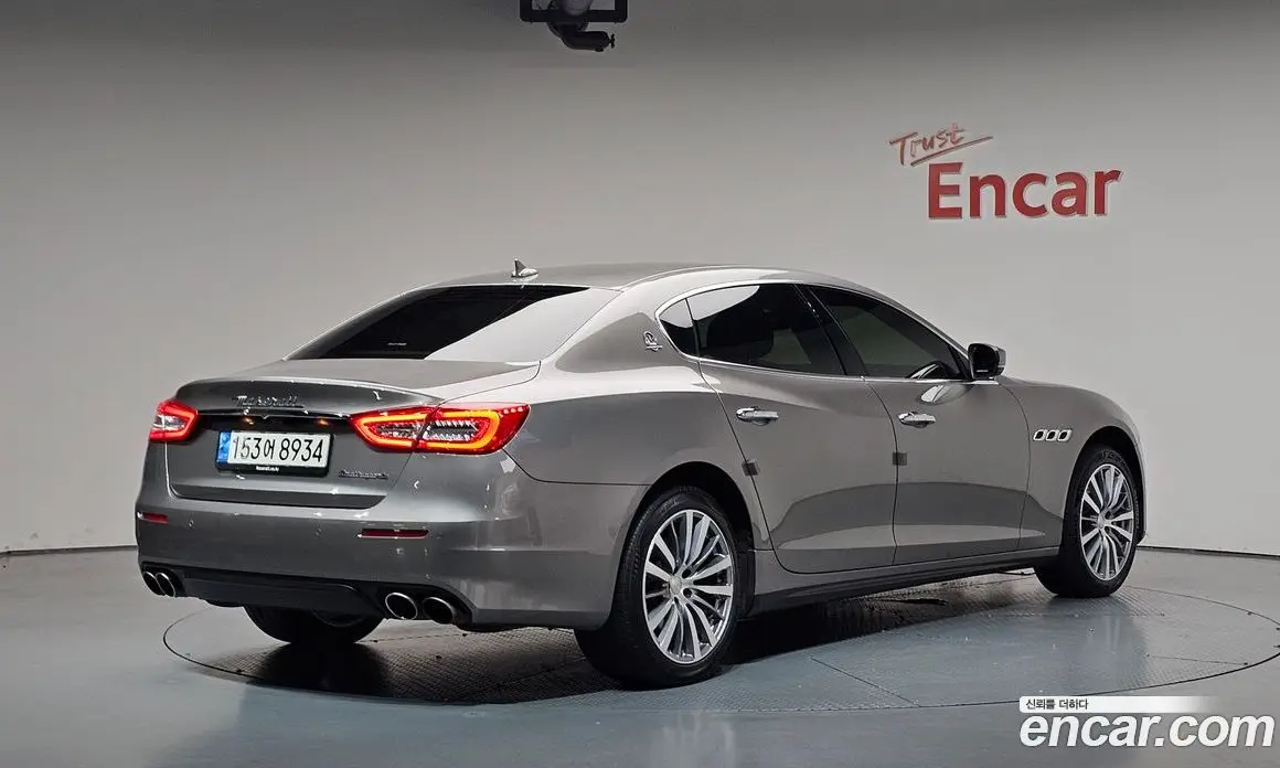Maserati Quattroporte 2020 3.0 автомат (гидро), фото 1 Maserati Quattroporte 2020 3.0 автомат (гидро), фото 1