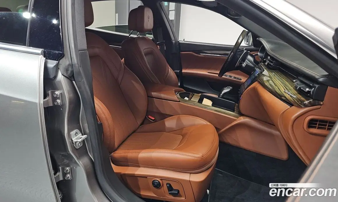 Maserati Quattroporte 2020 3.0 автомат (гидро), фото 15 Maserati Quattroporte 2020 3.0 автомат (гидро), фото 15