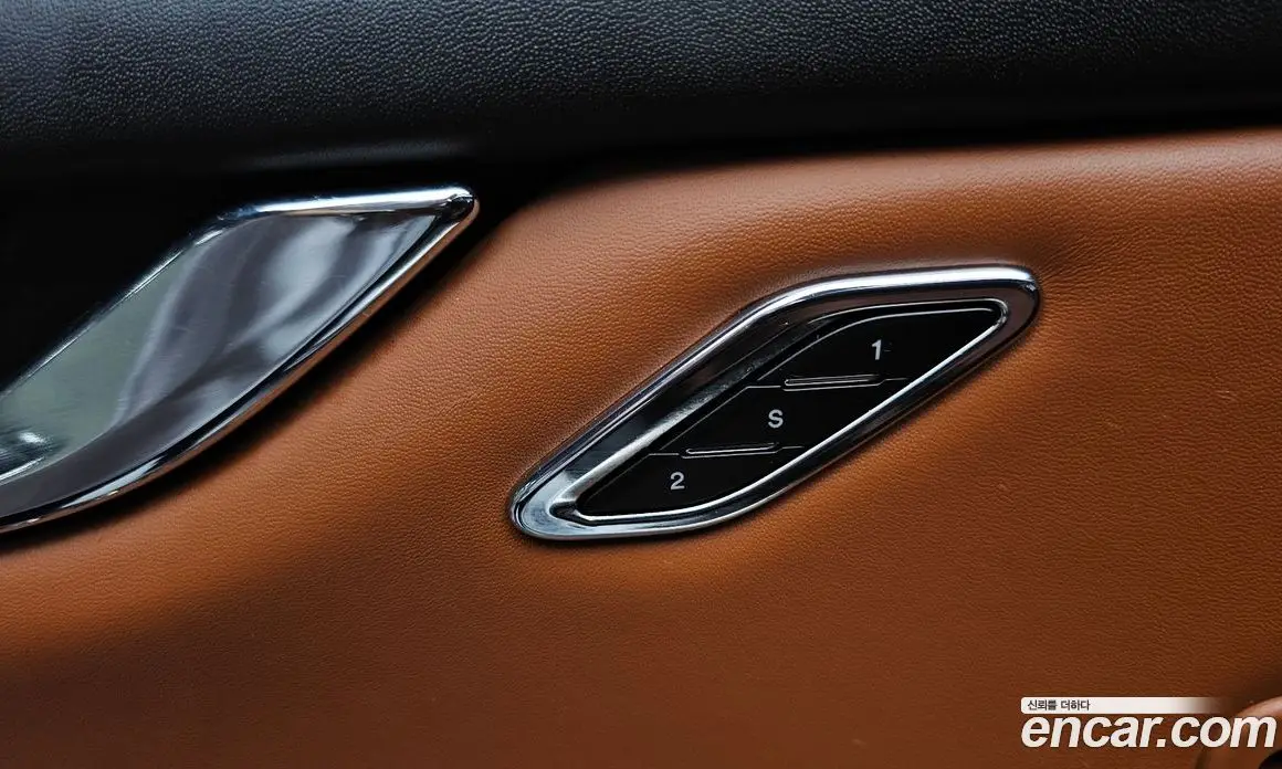 Maserati Quattroporte 2020 3.0 автомат (гидро), фото 26 Maserati Quattroporte 2020 3.0 автомат (гидро), фото 26