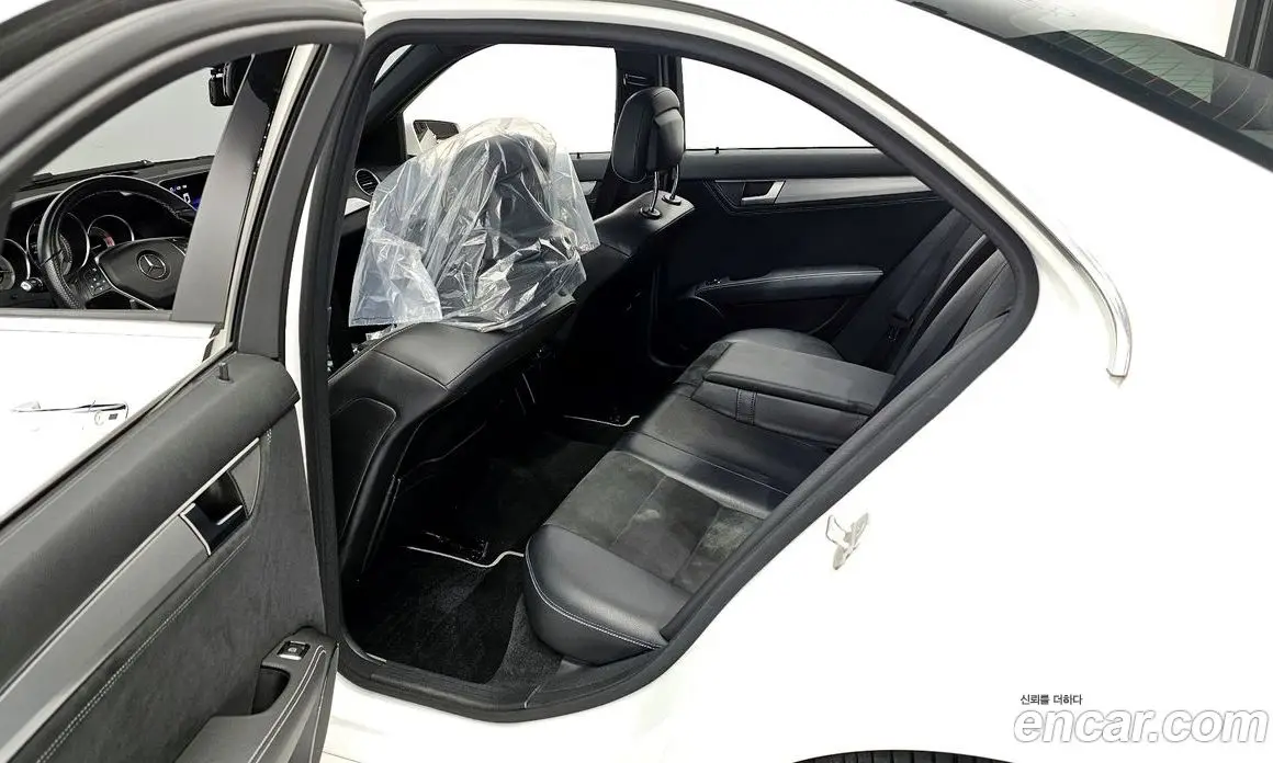 Mercedes-Benz C-Class 2014 2.1 гидро, фото 12 Mercedes-Benz C-Class 2014 2.1 гидро, фото 12