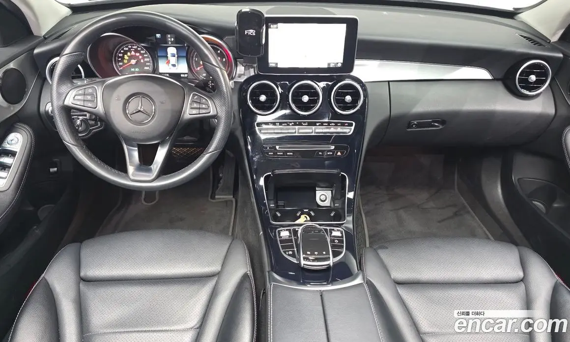 Mercedes-Benz C-Class 2017 2.1 гидро, фото 7 Mercedes-Benz C-Class 2017 2.1 гидро, фото 7