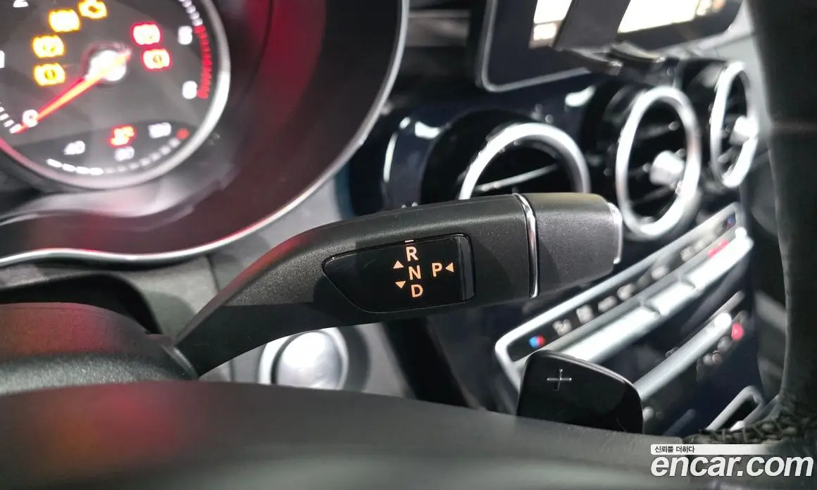 Mercedes-Benz C-Class 2017 2.1 гидро, фото 9 Mercedes-Benz C-Class 2017 2.1 гидро, фото 9