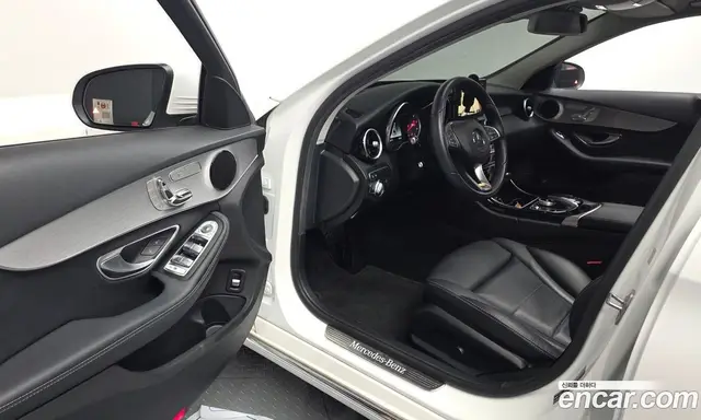 Mercedes-Benz C-Class 2017 2.1 гидро, миниатюра 10 Mercedes-Benz C-Class 2017 2.1 гидро, миниатюра 10