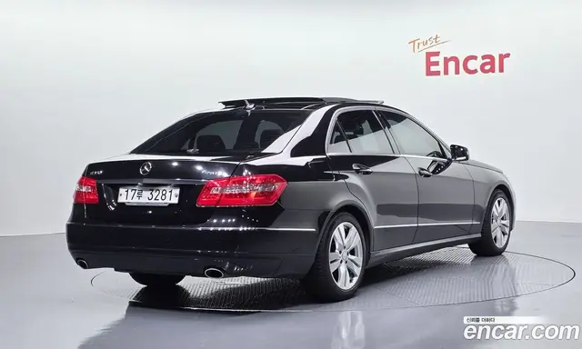 Mercedes-Benz E-Class 2011 3.5 гидро, миниатюра 2 Mercedes-Benz E-Class 2011 3.5 гидро, миниатюра 2