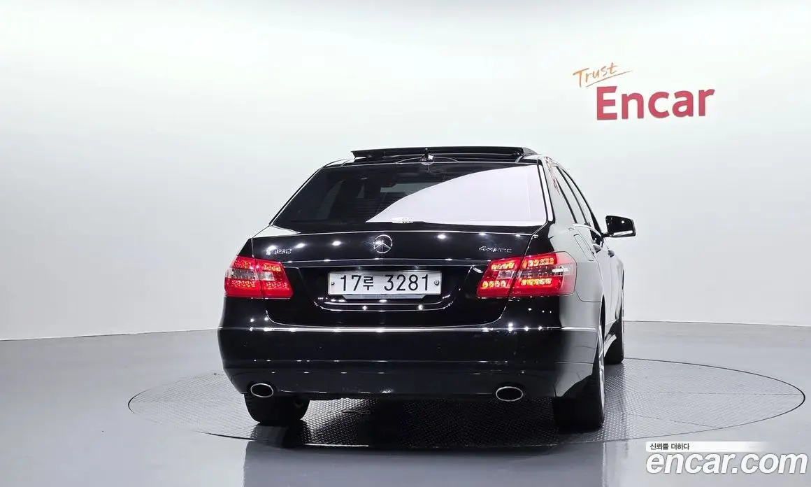 Mercedes-Benz E-Class 2011 3.5 гидро, фото 4 Mercedes-Benz E-Class 2011 3.5 гидро, фото 4