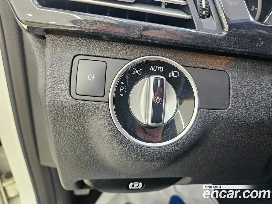Mercedes-Benz E-Class 2013 2.1 автомат (гидро), фото 15