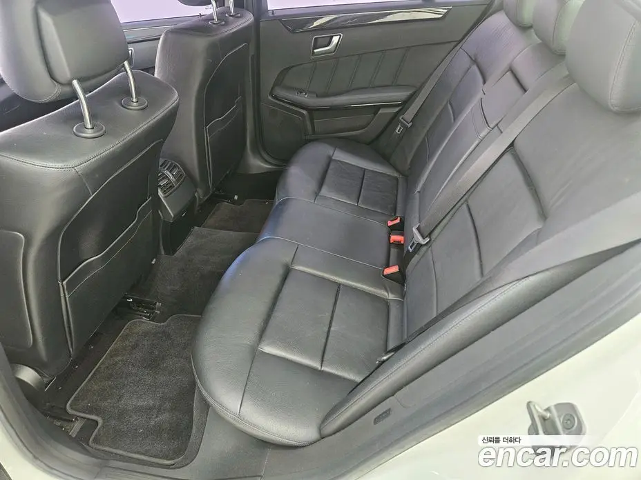 Mercedes-Benz E-Class 2013 2.1 автомат (гидро), фото 18