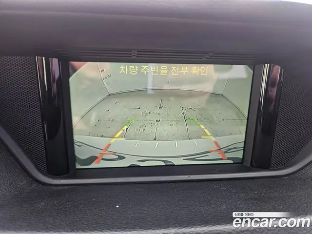 Mercedes-Benz E-Class 2013 2.1 автомат (гидро), миниатюра 9