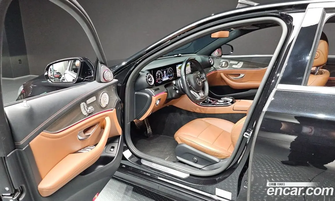 Mercedes-Benz E-Class 2017 2.0 гидро, фото 13 Mercedes-Benz E-Class 2017 2.0 гидро, фото 13