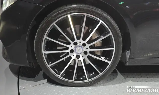 Mercedes-Benz E-Class 2017 2.0 гидро, миниатюра 5 Mercedes-Benz E-Class 2017 2.0 гидро, миниатюра 5